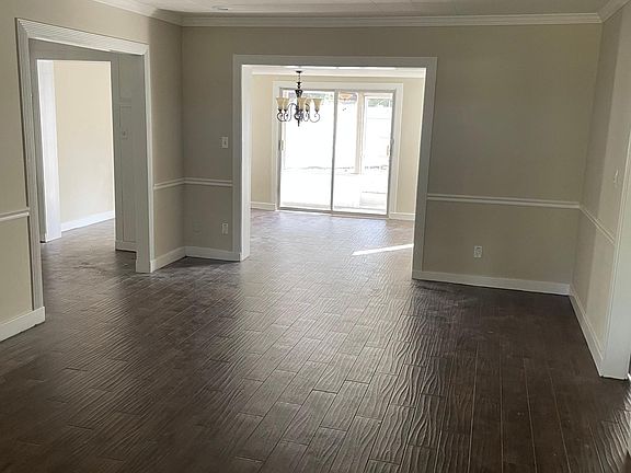 3rd image of 3913 W San Nicholas St