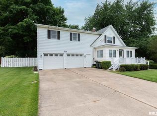 815 S Oakwood Ave, Geneseo, IL 61254