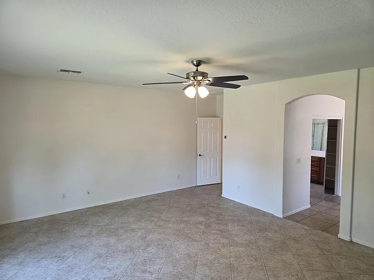 1828 E Beverly Rd — Photo 22