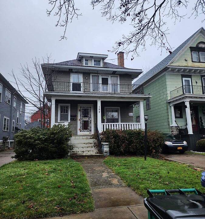 1st image of 152 Hedley Pl