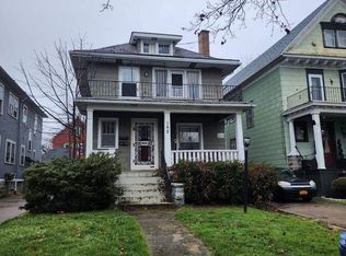 152 Hedley Pl, Buffalo, NY 14208