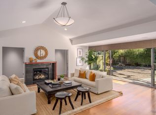 19265 7th St E, Sonoma, CA 95476