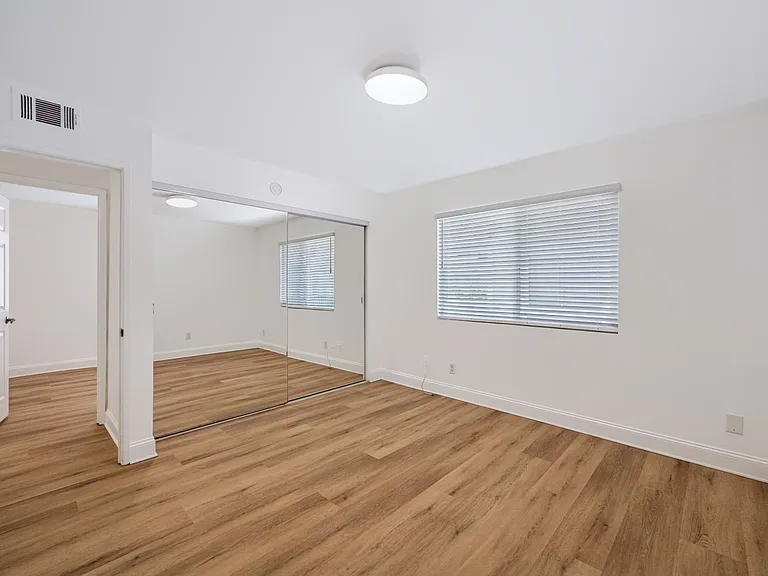 510 Spring Rd #120 — Photo 17