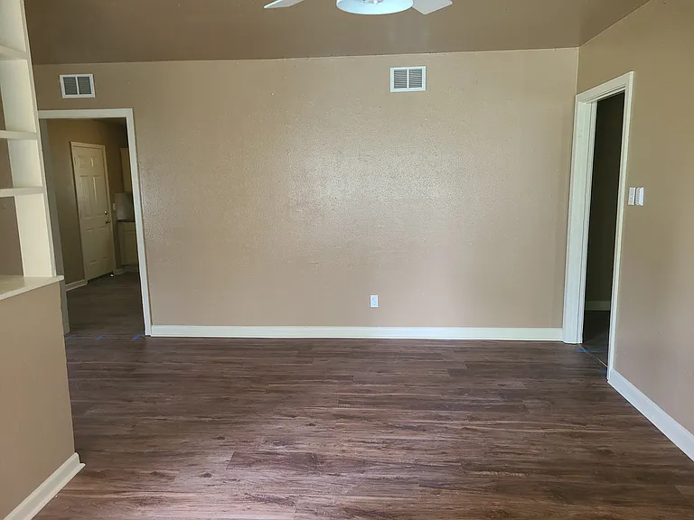 5013 Armstrong Pl — Photo 11
