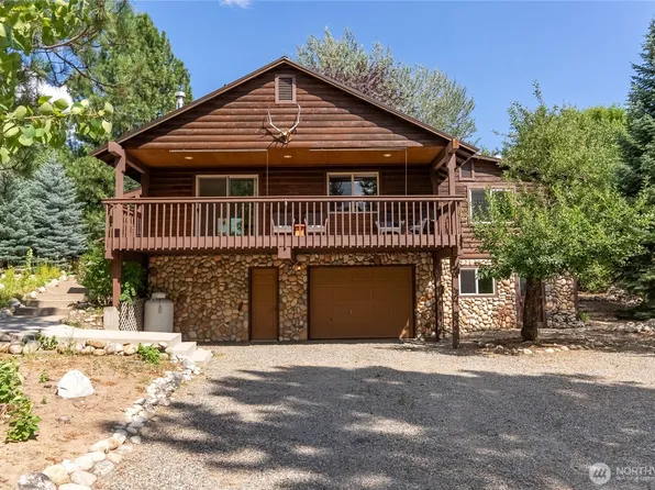 14 Apple Way N, Winthrop, WA 98862