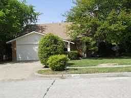 1st image of 3021 Potomac Dr