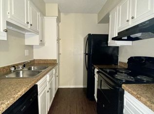 4025 Crow Rd #2HP, Beaumont, TX 77706