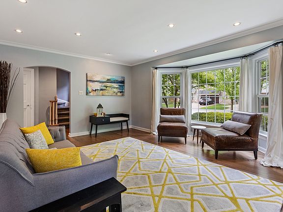 Large bay window and recessed lighting.