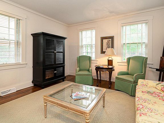 4th image of 745 City Park Ave