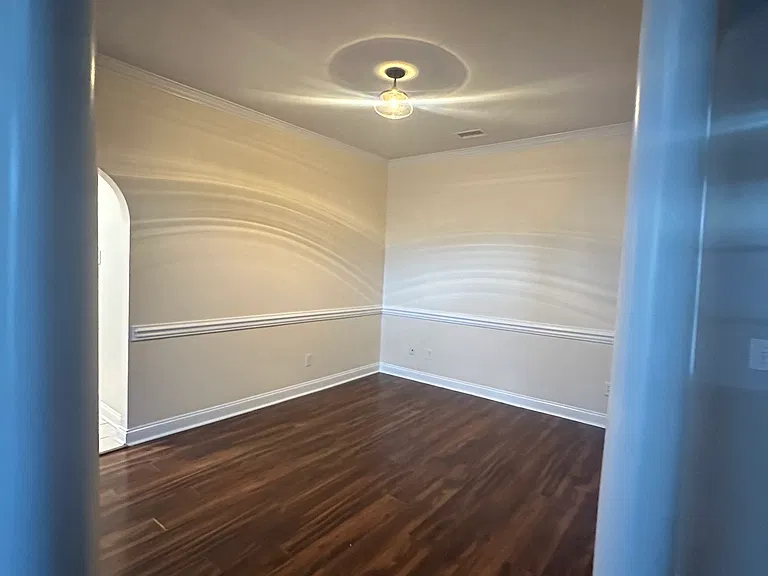 Formal dinning room