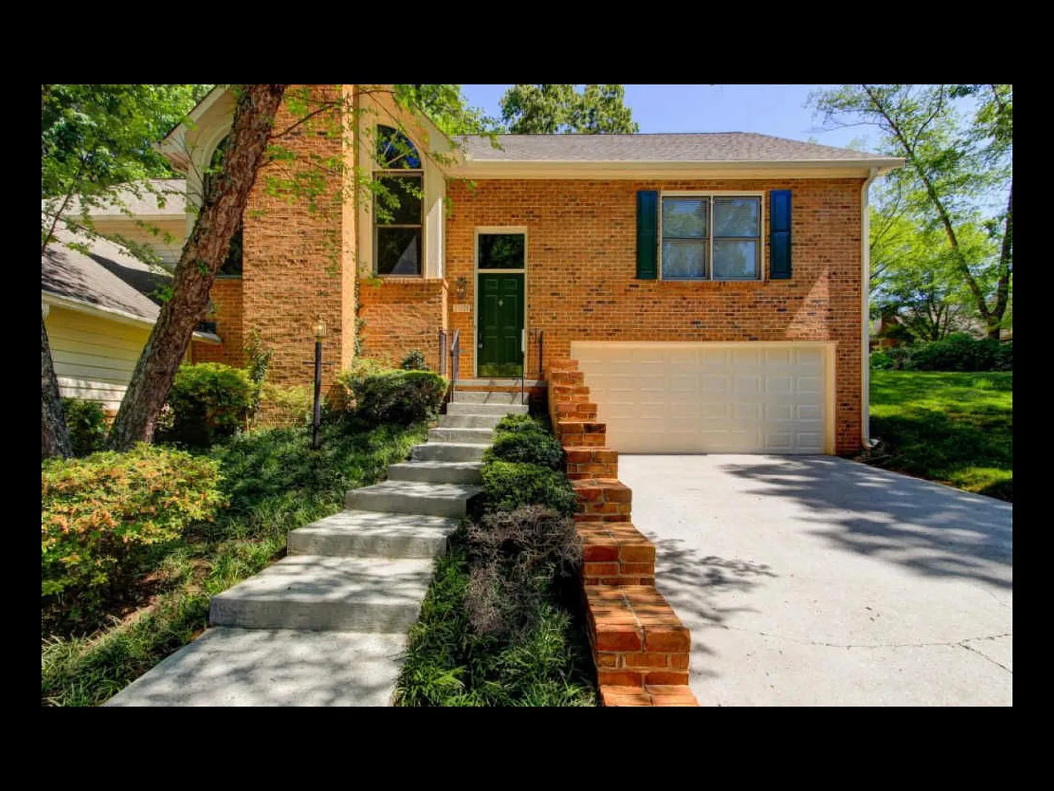 9903 Brannigan Cir — Photo 3