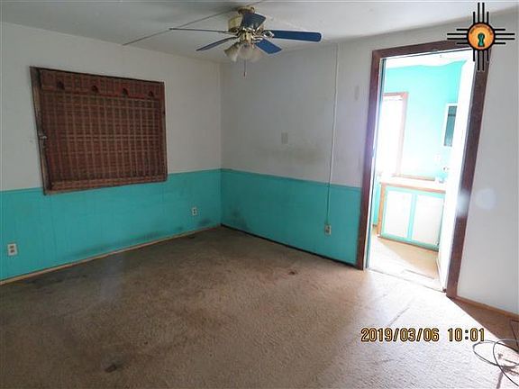 3rd image of 417 E 1st Ave