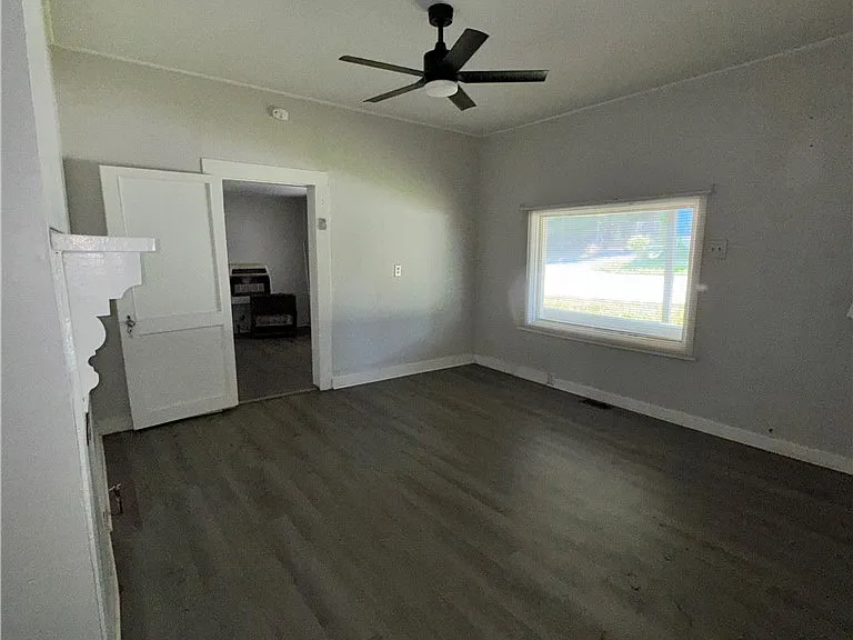 201 Hunters Ct — Photo 7