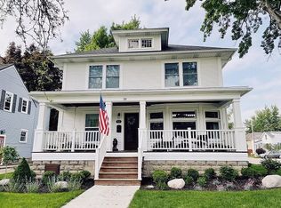 59 E Central Ave, Zeeland, MI 49464