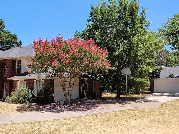 5th image of 1604 Burney Ln
