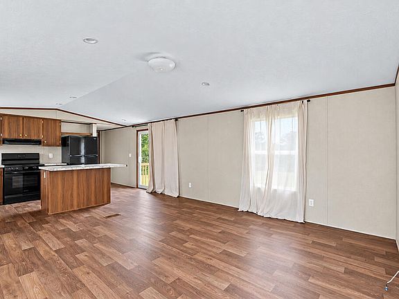 4th image of 618 W Grumling Rd