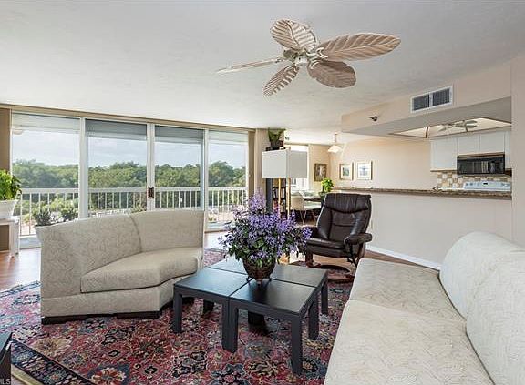 3rd image of 6101 Pelican Bay Blvd APT 104