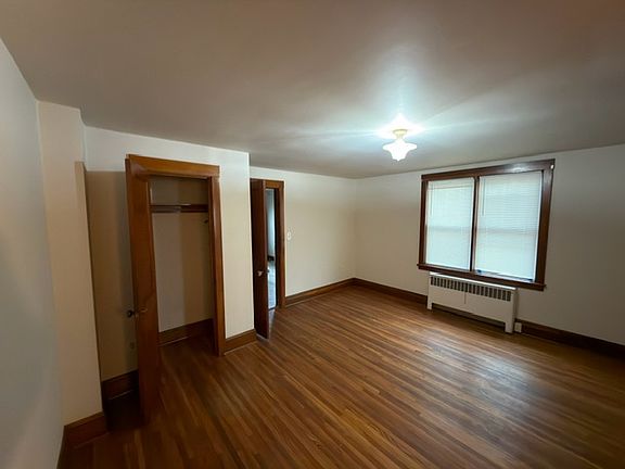 5th image of 198 E Green St #1