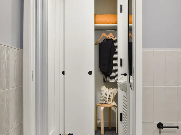 547 West 47th Street image 9 of 30