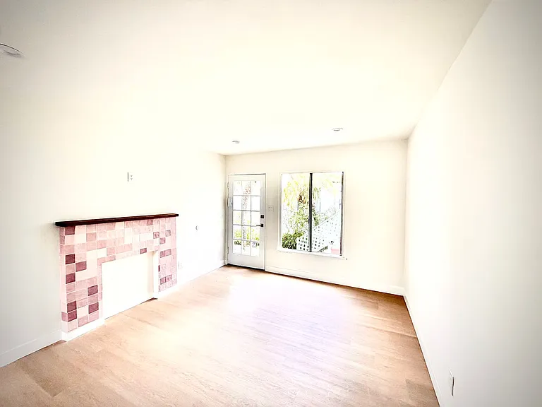 818 Grant St — Photo 24