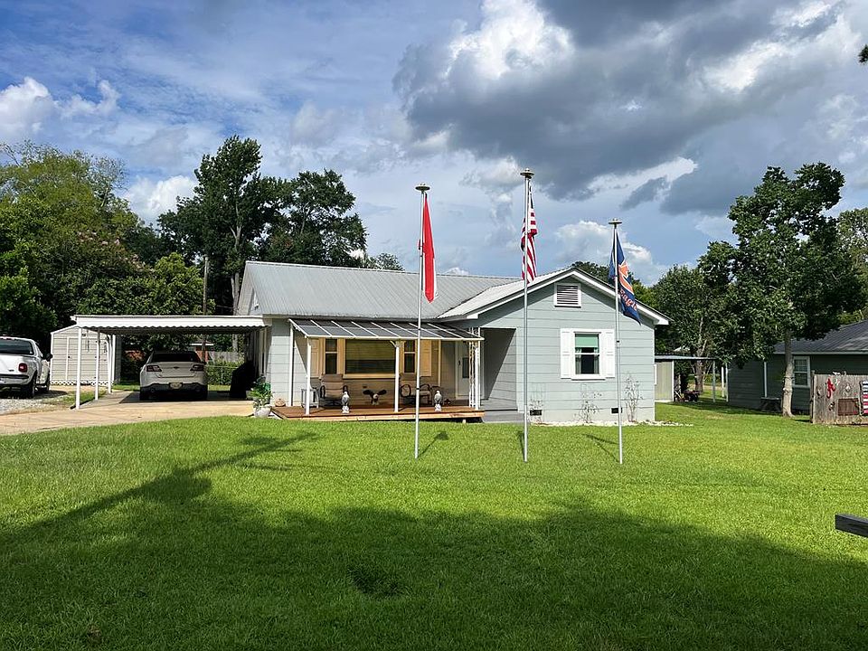 1st image of 101 Julia Dr