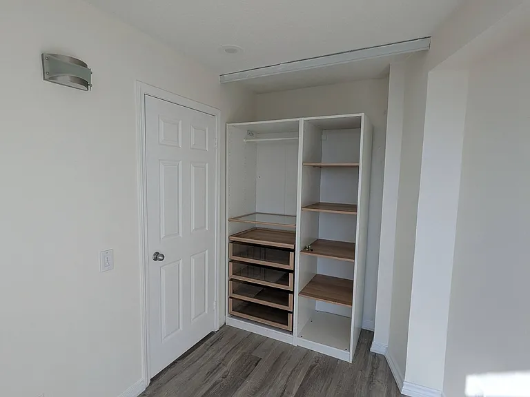 30 Harrison Garden Blvd #1906 — Photo 17
