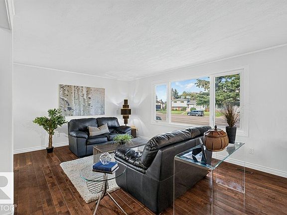 4th image of 8720 26th Ave NW