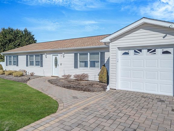 2nd image of 7 Hemlock Road