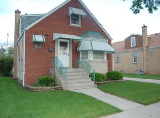 3119 N Osceola Ave, Chicago, IL