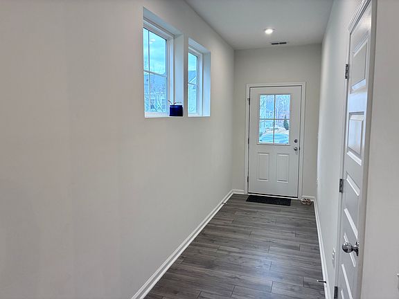 5th image of 1405 Chipping Dr