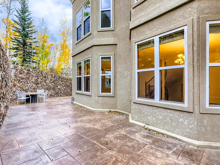 736 Martin Dr #1 — Photo 29