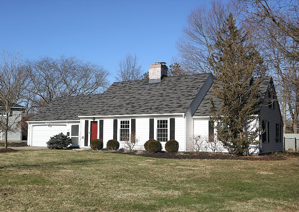 1st image of 50 Glenhurst Dr