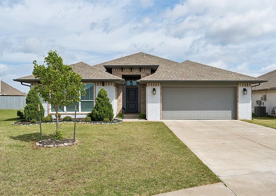 1st image of 2965 NW 184th Ter