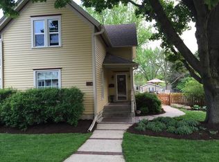 760 E Wilson St, Batavia, IL 60510