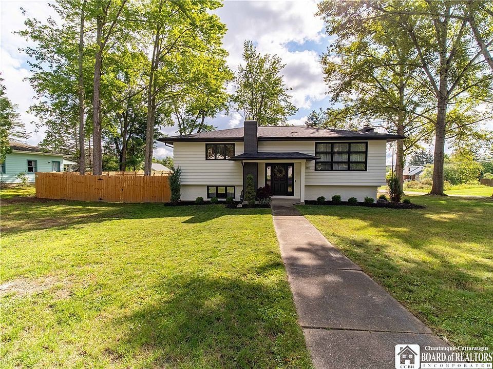 1st image of 287 Ivy St