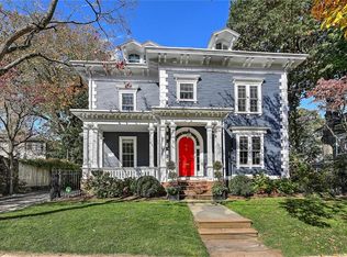 12 Keene St, Providence, RI 02906