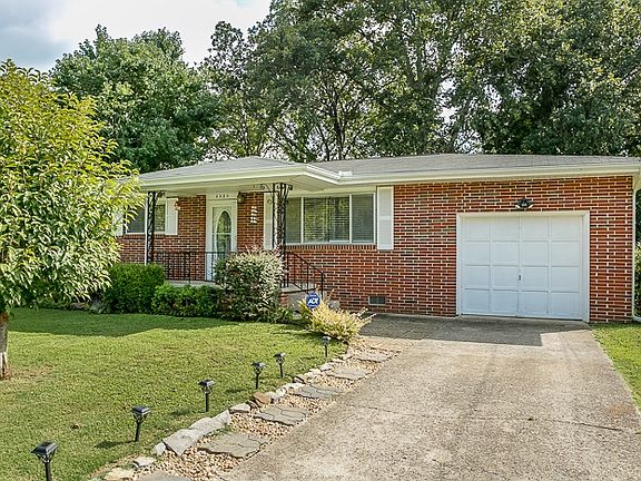 2nd image of 4520 Tricia Dr