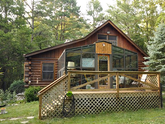 Side view / sun room