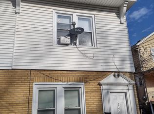 242 S Fairview Ave, Upper Darby, PA