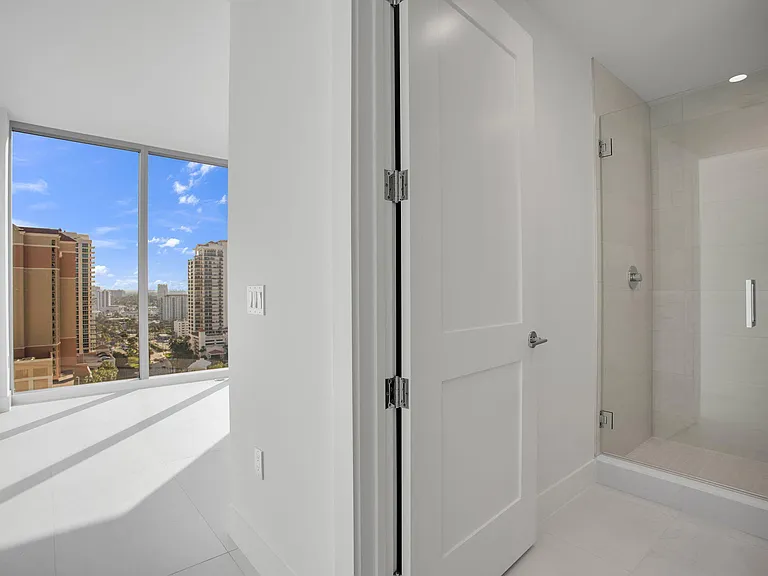 153 N Seabreeze Blvd #1602 — Photo 31