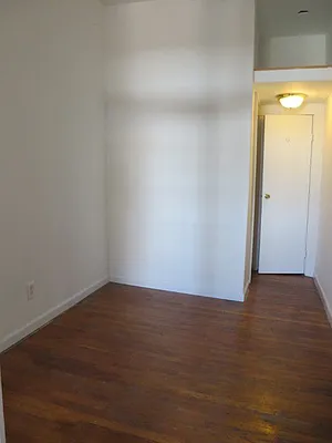 Rented by Centric New York | media 22