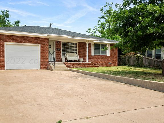 2nd image of 1022 Mary Ellen St