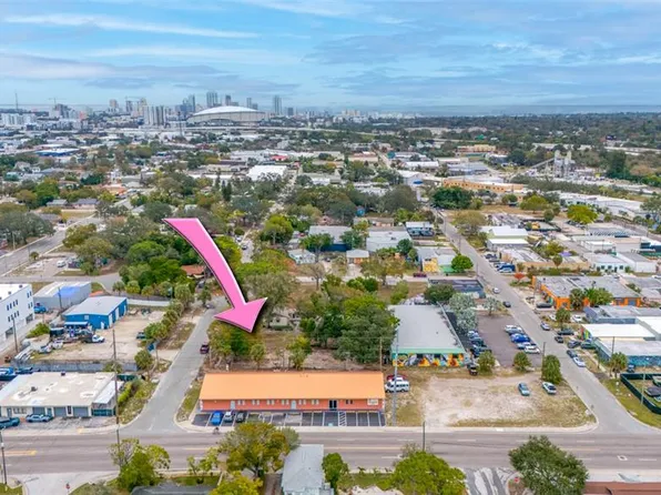 2742 Emerson Ave S #15, Saint Petersburg, FL 33712
