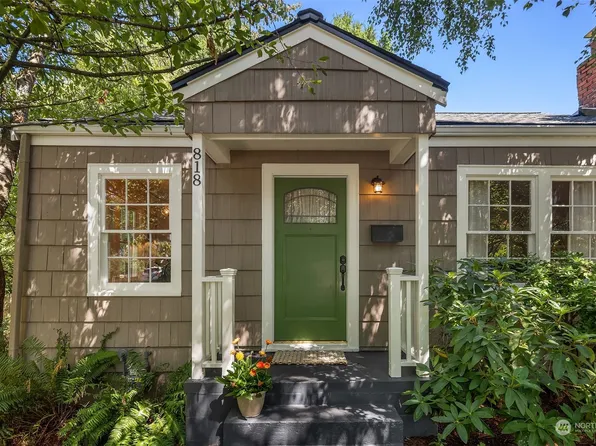 818 NE 92nd Street, Seattle, WA 98115