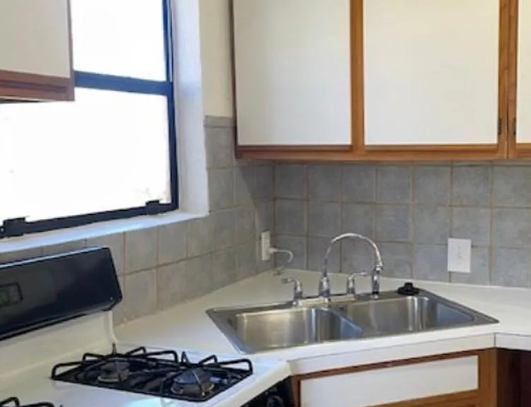 3817 Maplewood Ave #A — Photo 10