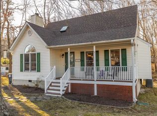 3124 Terrybluff Dr, Midlothian, VA 23112