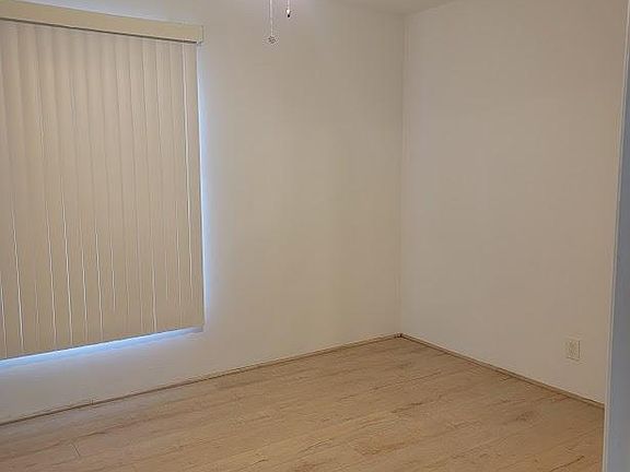 5th image of 1800 Kelton Ave APT 3