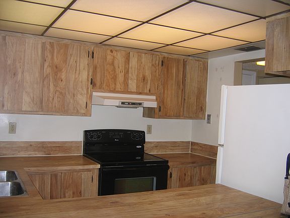 Spacious kitchen