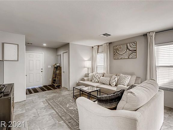 5th image of 691 Fort Slocum Ave
