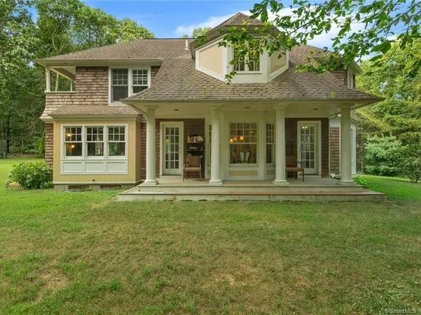 18 Ox Bow Lane, Essex, CT 06426